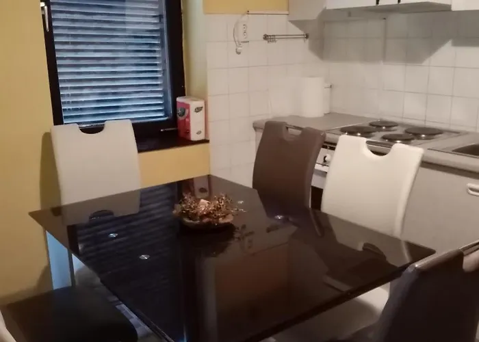 Tulman Apartamento Balatonberény